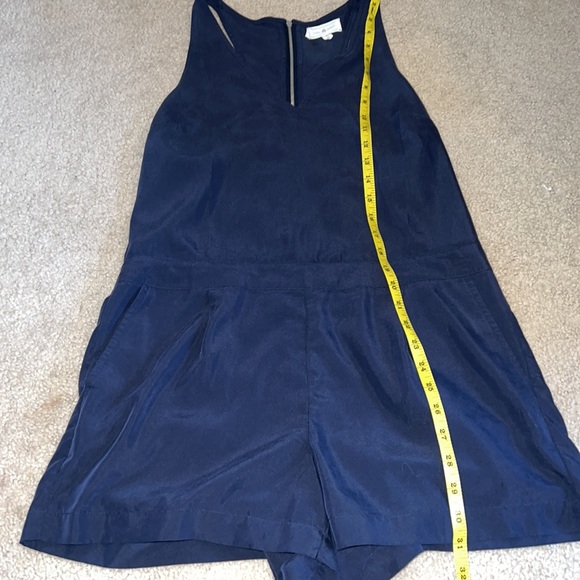 Lou & Grey Navy Sleeveless V-neck Racerback Romper - Picture 7 of 10